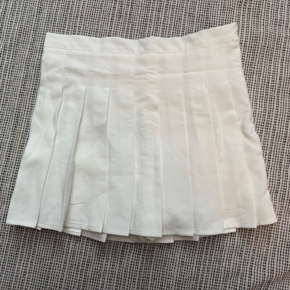 White Pleated Skirt
